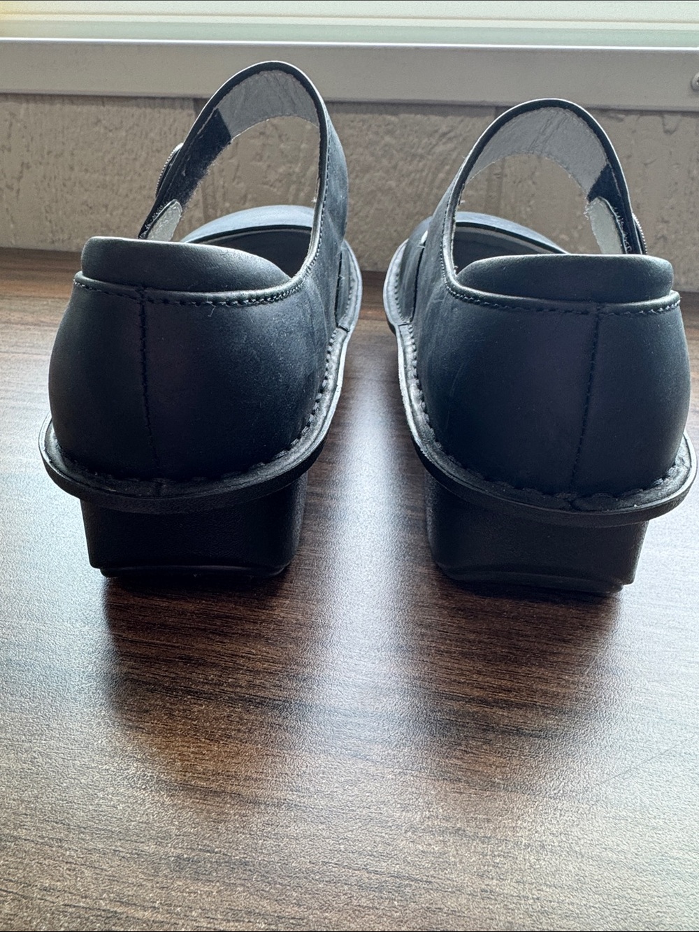 Algeria Paloma all black in great used condition size EU 37, US 7-7.5 - Picture 3 of 5